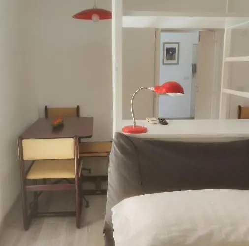 Casa Al Corso Centro 아파트 *